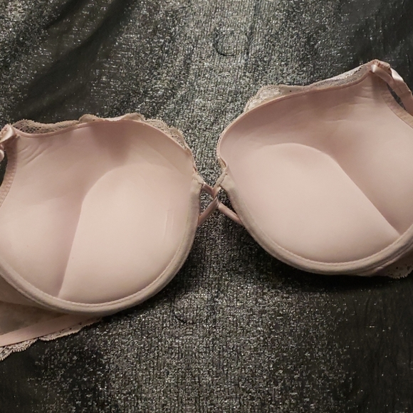 Victoria Secret Bra💝*SOLD - Picture 3 of 6